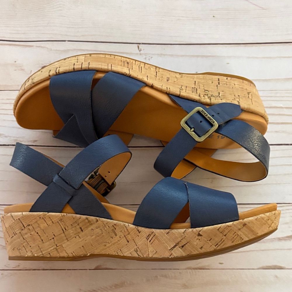 Kork-Ease Women's Platform Dark Blue Sandals size 7B - these are LIKE NEW - Picture 5 of 6